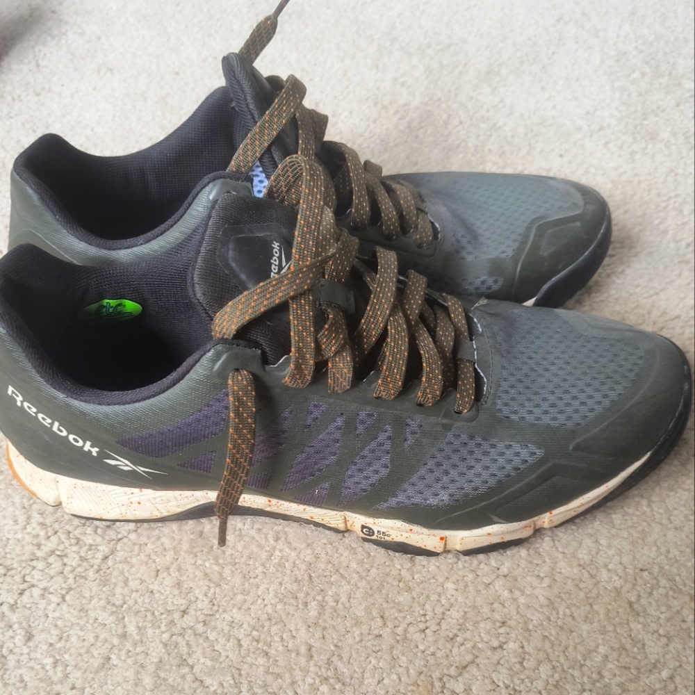 Men's Size 11 Reebok Trainers